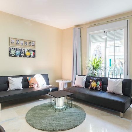 Gr2-Large Groups Apt-Walking Distance To Old Town Apartment Malaga Exterior photo