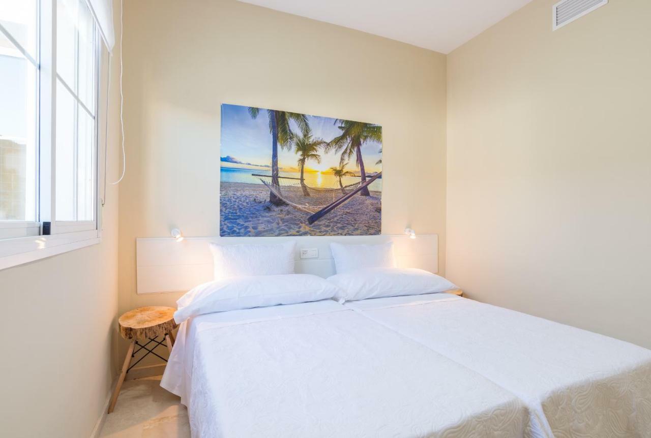 Gr2-Large Groups Apt-Walking Distance To Old Town Apartment Malaga Exterior photo
